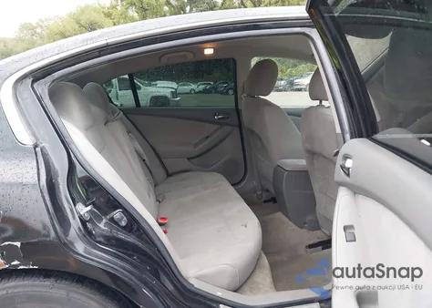 2012 Nissan Altima 2.5 S z USA, uszkodzony, nr VIN 1N4AL2AP9CN404852